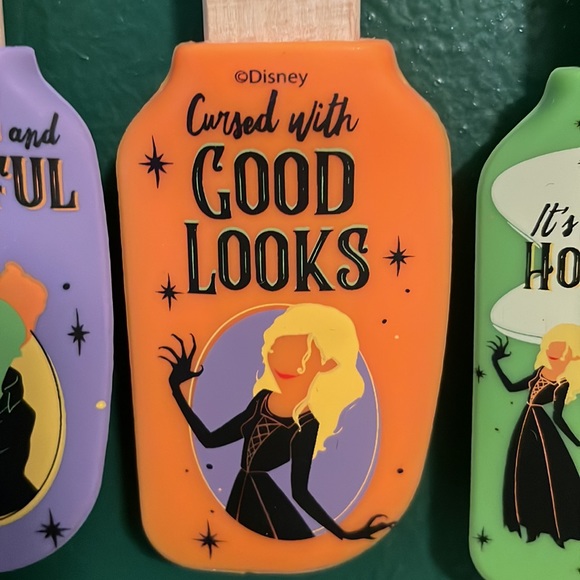 Hocus Pocus 4pk mini spatula set. Disney Halloween - Picture 7 of 9